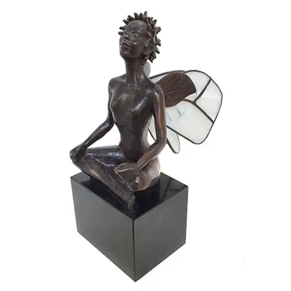 Zdjęcie Stylowa figurka z brązu