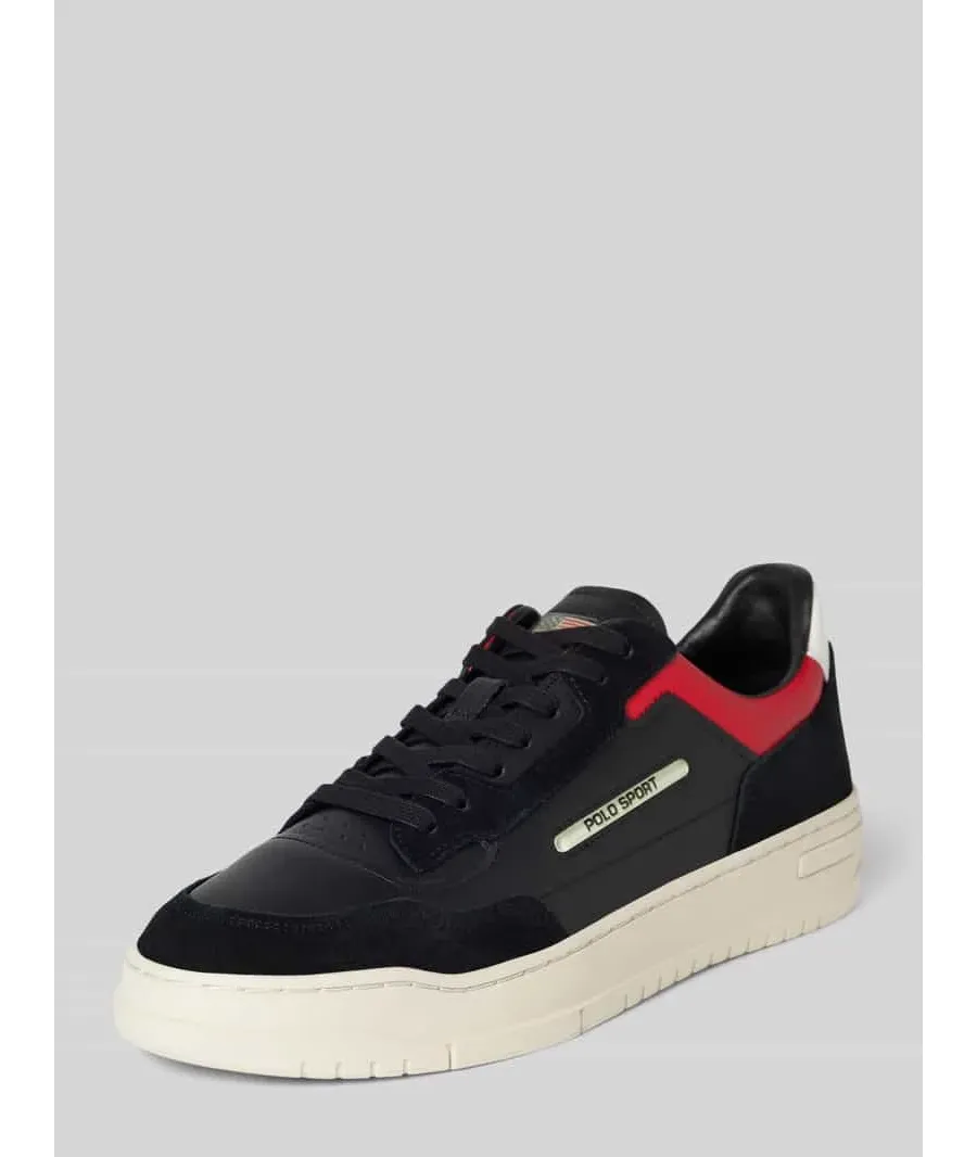 obrazek 1 Sneakersy skórzane z detalem z logo