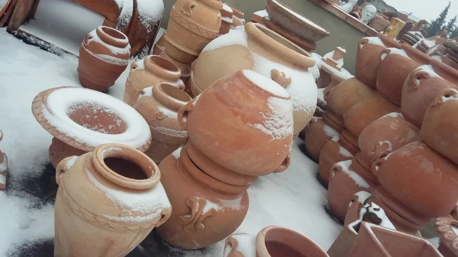 obrazek 2 Stylowy ceramiczny wazon ogrodowy z Włoch - Goti Terrecotte