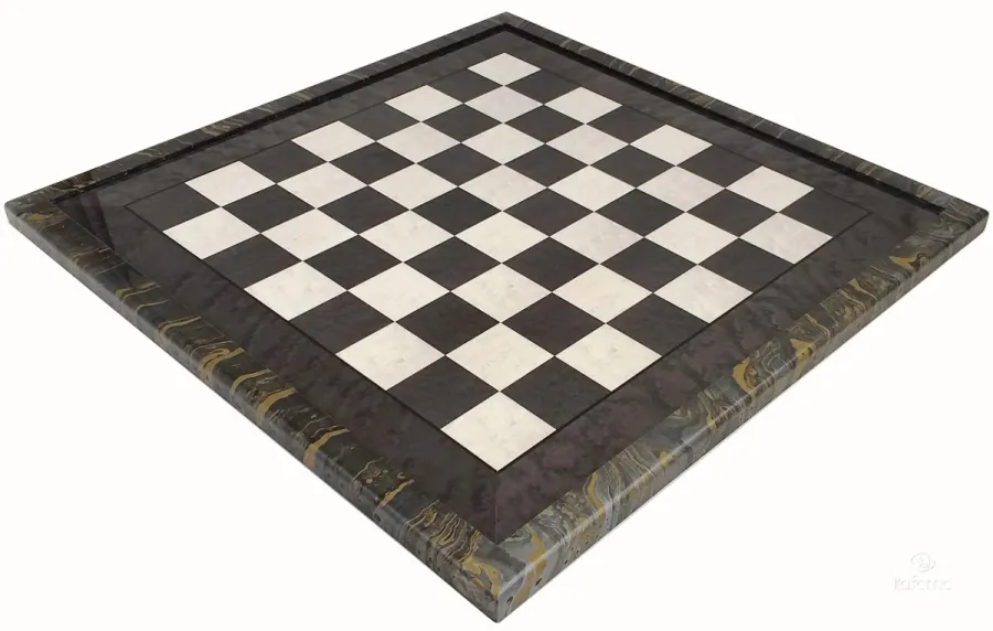 picture 3 Original chess set