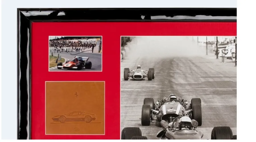 prezent dla fana marki Ferrari