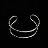 Picture Luxurious silver parallel bracelet with loops - the perfect anniversary gift