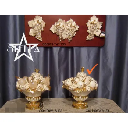 Picture A tasteful ceramic fruit bowl