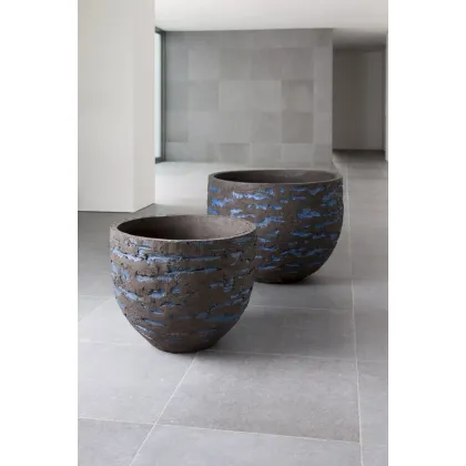 Zdjęcie Designerska gliniana donica do ogrodu - Atelier Vierkant