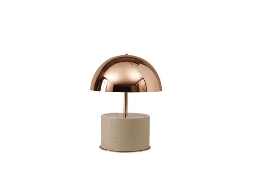 obrazek 2 Lampa stołowa z metalowym abażurem