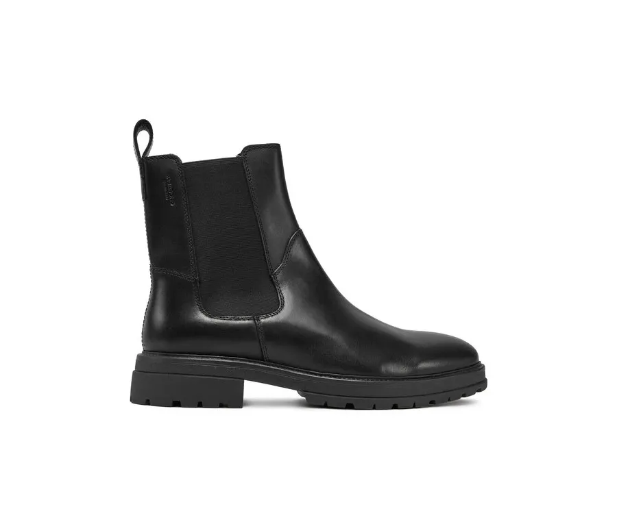 obrazek 1 Vagabond Shoemakers Sztyblety Johnny 2.0 5679-001-20 Czarny