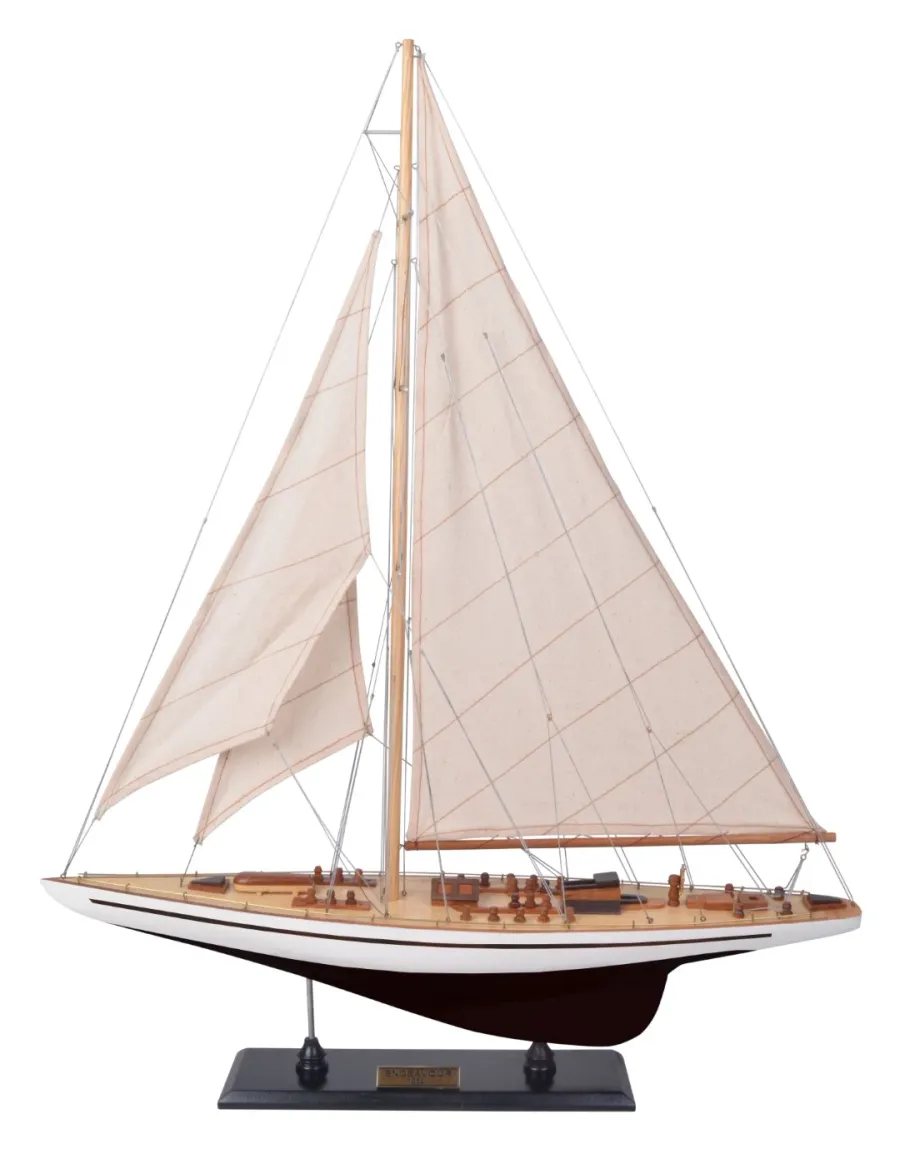 obrazek 1 Czarno-biały model jachtu Endeavour - Authentic Models