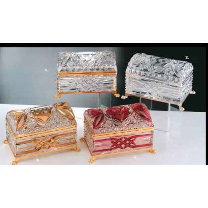 Zdjęcie Szkatułka na bizuterię - kryształowe dzieło sztuki