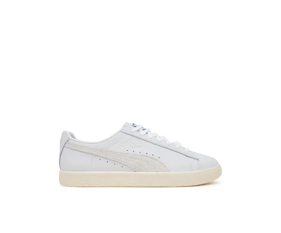 obrazek 1 Puma Sneakersy Clyde Laundry Boys II 401043 01 Biały
