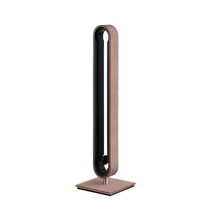 Zdjęcie Pionowy skórzany uchwyt na kapsułki z kawą w kolorze zgaszonego różu