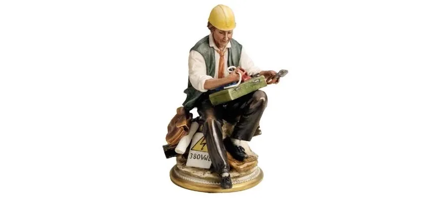 obrazek 1 Statuetka elektryka z porcelany