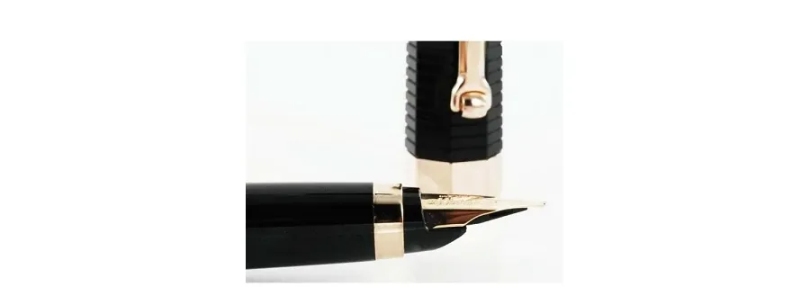 obrazek 2 Rose Gold NeroUno Żywica Pióro Wieczne Montegrappa