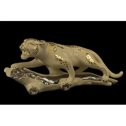 Picture A prestigious leopard decorated with crystals
