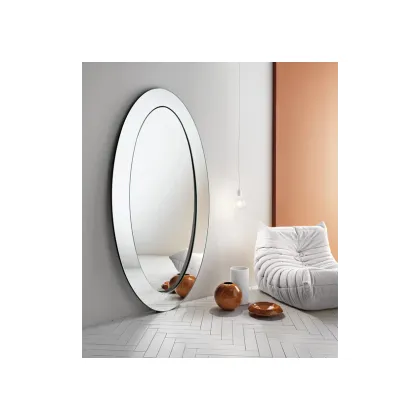 Zdjęcie Owalne lustro podłogowe do stylowych wnętrz - Tonelli Design