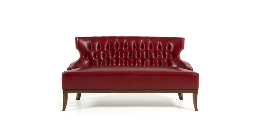 wyszukana pikowana sofa do salonu