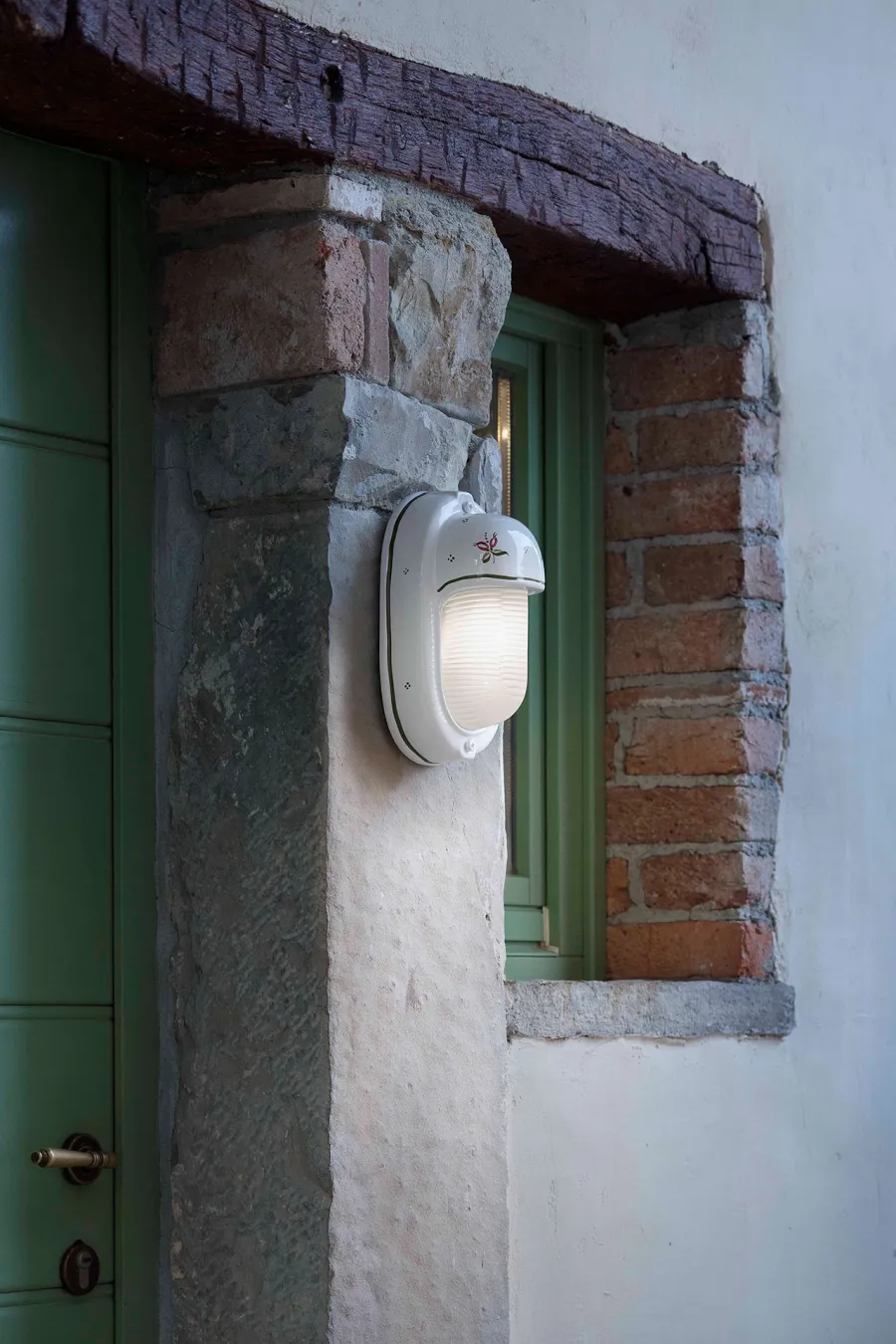 obrazek 2 Ekskluzywna włoska zewnętrzna lampa ścienna