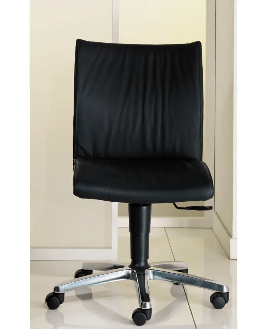 picture 1 Exclusive office chair R.2002