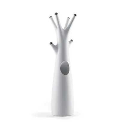 Zdjęcie Designerski wieszak na ubrania do nowoczesnych wnętrz - Plust