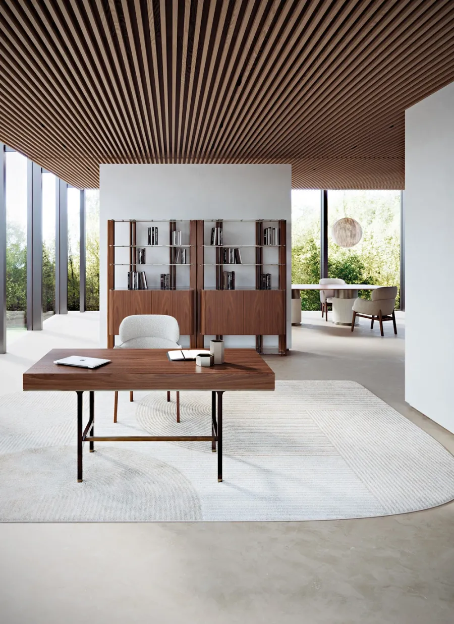 obrazek 6 Atrakcyjne włoskie biurko do biura lub gabinetu - styl modernistyczny