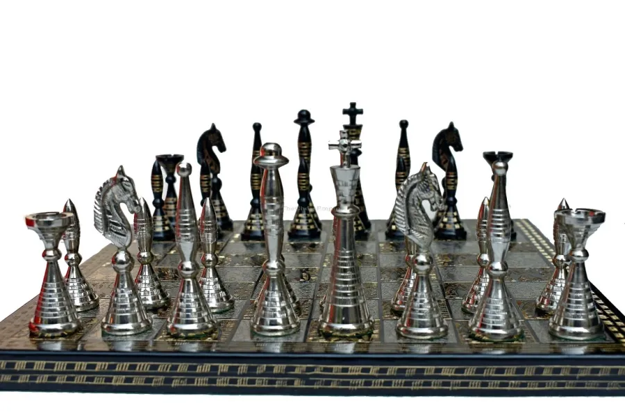 obrazek 3 Ekskluzywna plansza + figury szachowe z serii Palm Art - The Chess Empire