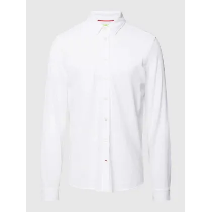 Zdjęcie Koszula casualowa o kroju regular fit z fakturowanym wzorem