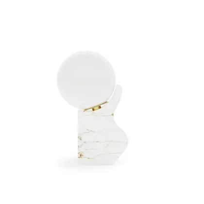 Zdjęcie Stylowa mała portugalska lampa na stolik