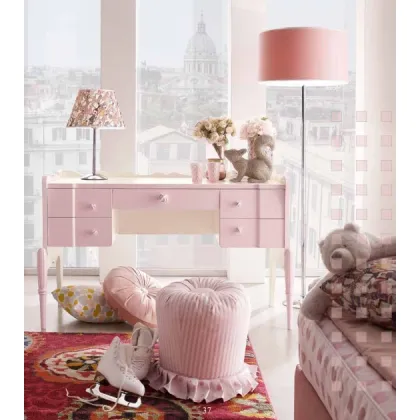 Zdjęcie Wyprofilowane biurko do dziewczęcego pokoju - Ferretti e Ferretti