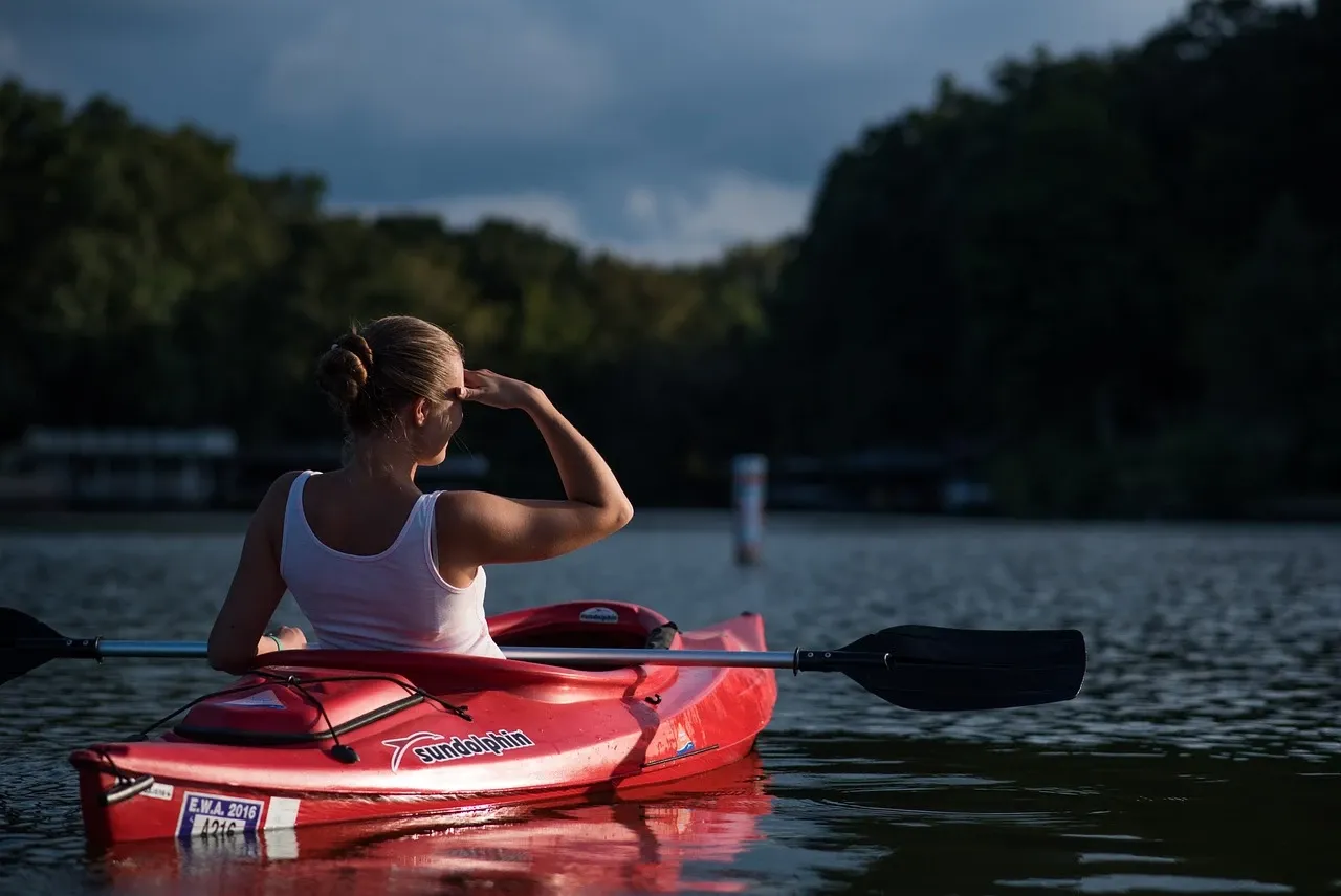 Sporty wodne, którymi warto się zainteresować