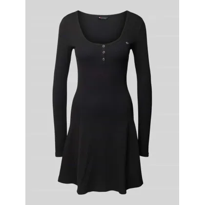 Zdjęcie Sukienka mini z okrągłym dekoltem model ‘HENLEY’