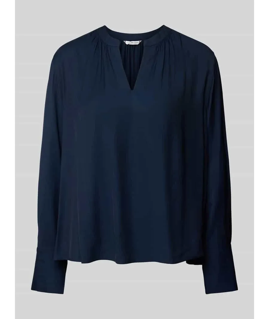 obrazek 1 Bluzka o kroju regular fit z dekoltem w serek