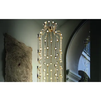 Picture Innovative lighting for an exclusive office - Luxury Products