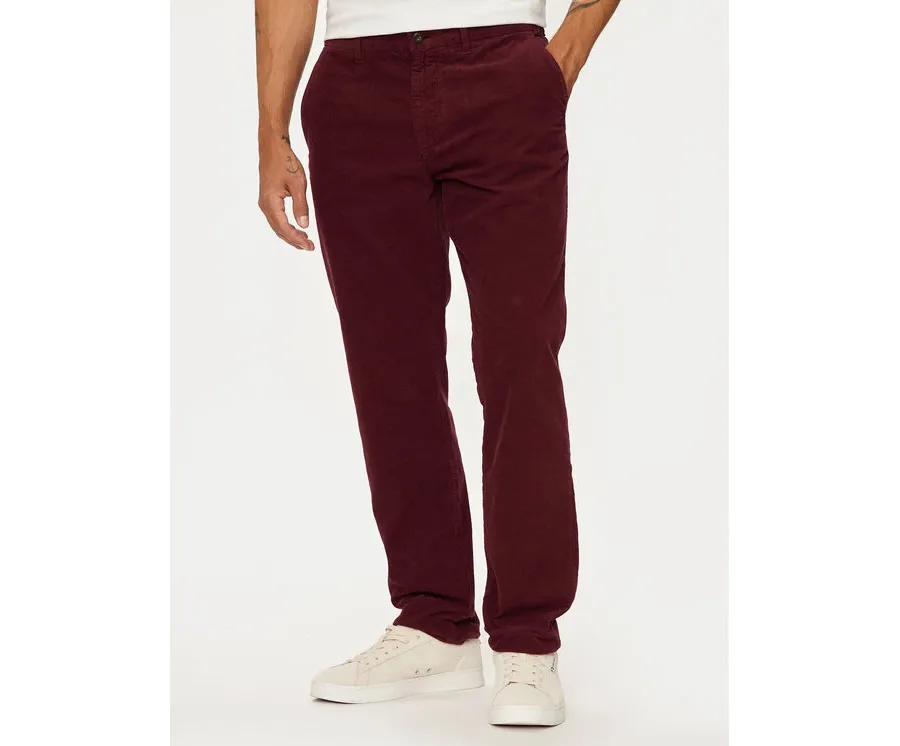 obrazek 1 Tommy Hilfiger Spodnie materiałowe MW0MW32932 Bordowy Regular Fit