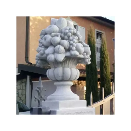 Zdjęcie Nowoczesna rzeźba ogrodowa kosz owoców - Italpark