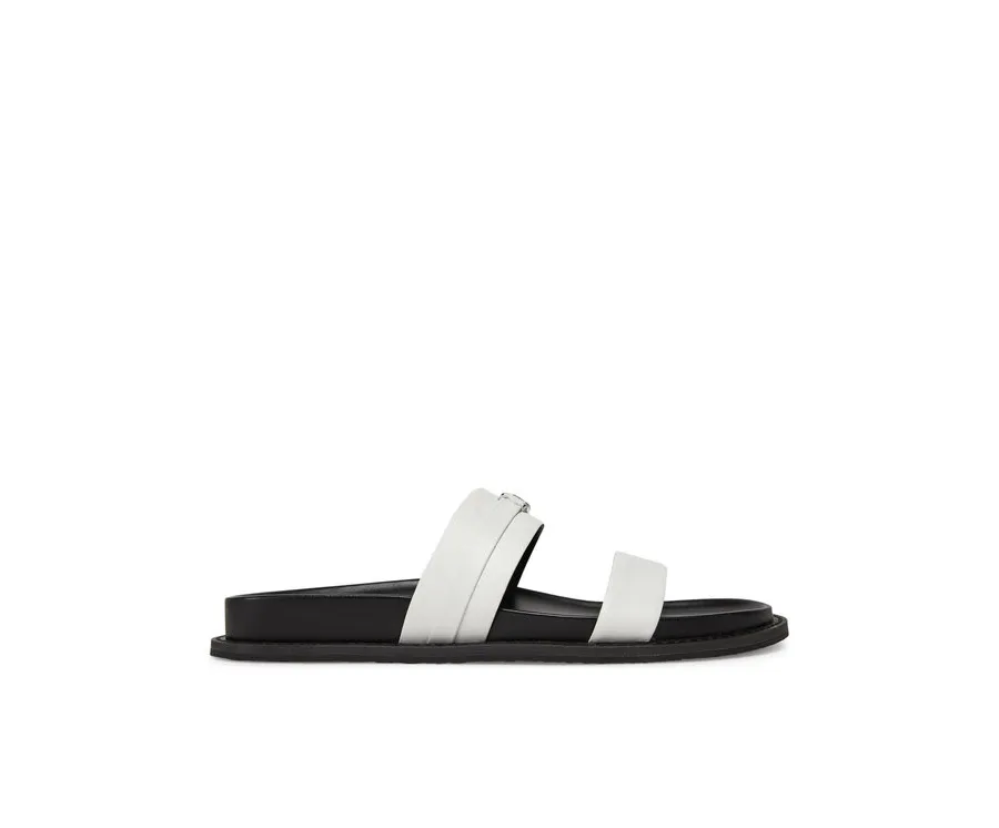 obrazek 1 MICHAEL Michael Kors Klapki Mandy Flat Sandal 40S5MAFS2L Biały