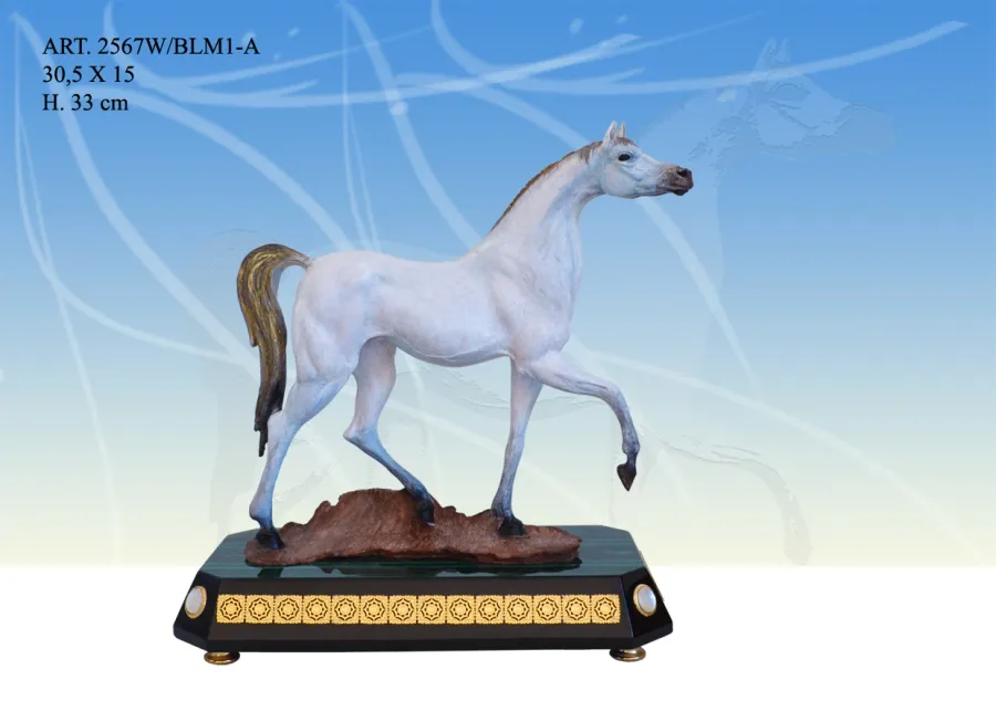 obrazek 1 Luksusowa figura konia idealna na prezent