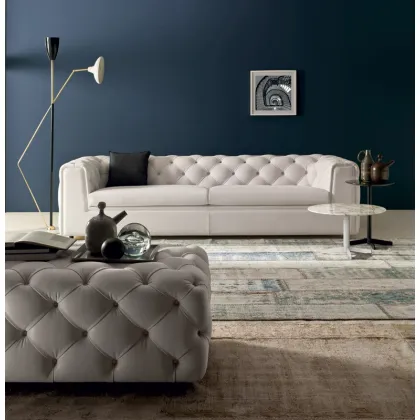 Zdjęcie Charakterystyczna sofa wykonana we Włoszech