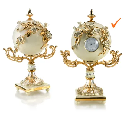 Zdjęcie Włoski zegar do ekskluzywnych apartamentów