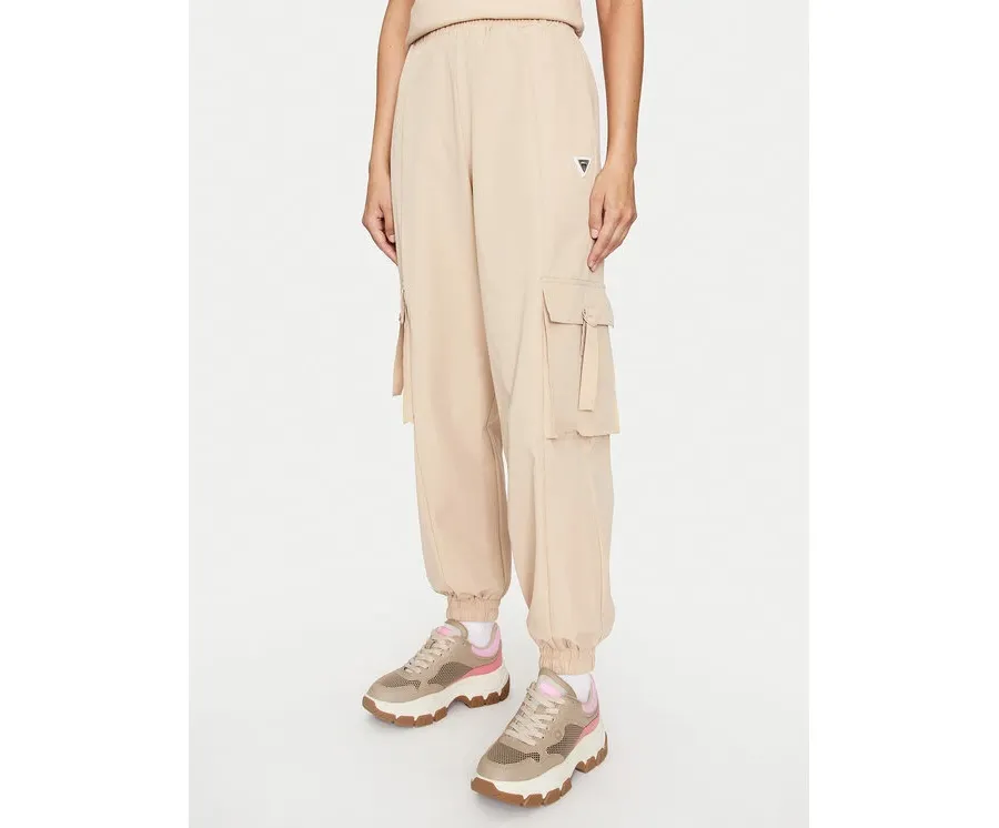 obrazek 1 Guess Spodnie cargo Aurelie V4YB06 WG982 Beżowy Regular Fit