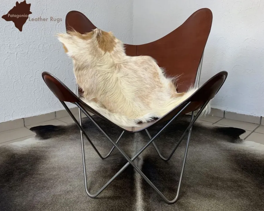 obrazek 2 Fantastyczny dywan skórzany od szwajcarskiej marki