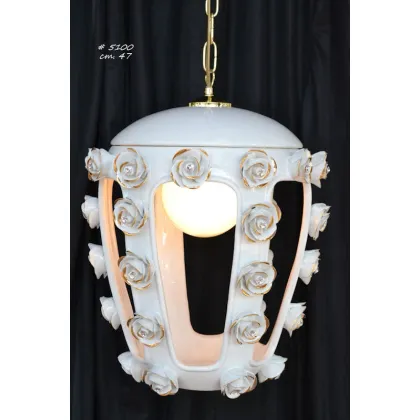 Zdjęcie Piękny żyrandol/lampion