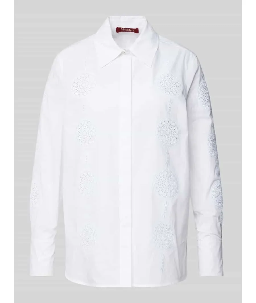 obrazek 1 Bluzka koszulowa o kroju regular fit z haftem angielskim model ‘SESIA’