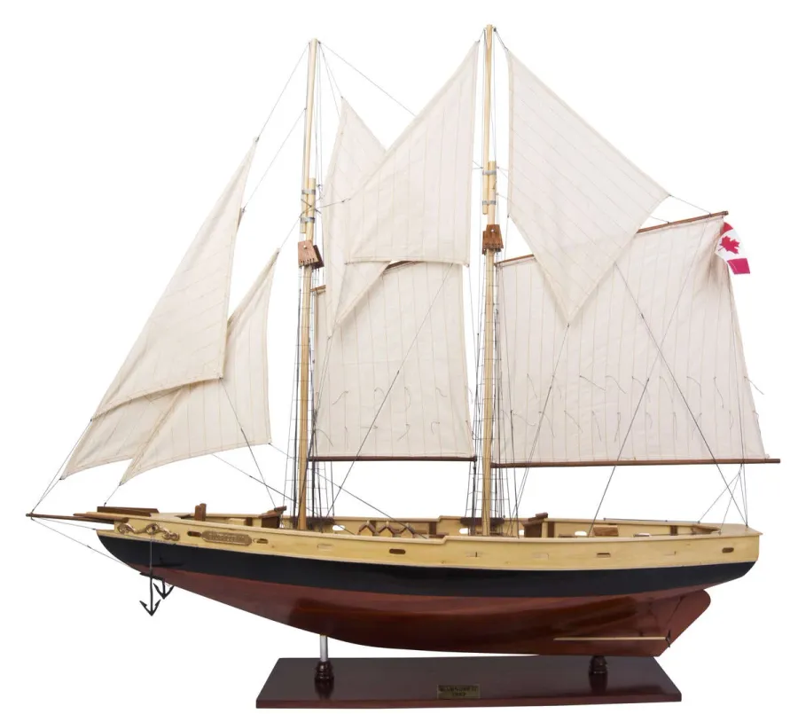 obrazek 2 Model żaglowego szkunera Bluenose II - Authentic Models