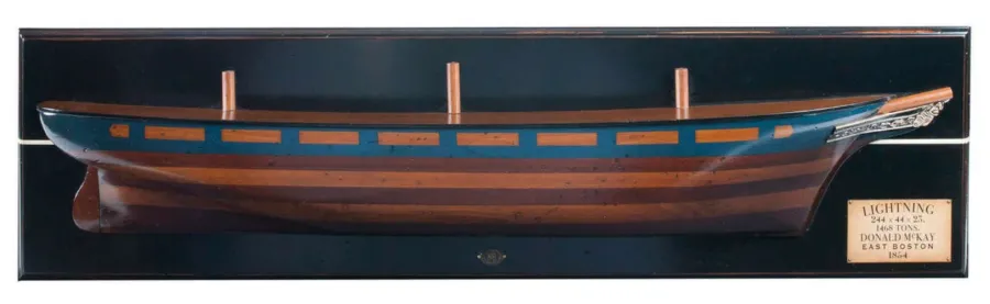 obrazek 1 Panel z modelem statku 