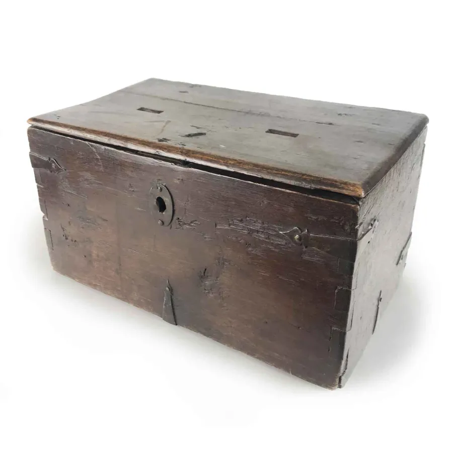 obrazek 6 Antyczny podwójny jałmużnik z orzecha w kształcie pudełka bez ramek