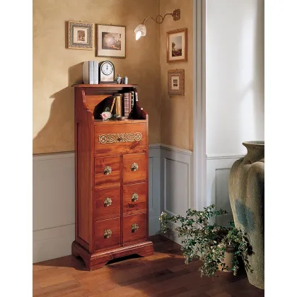 Zdjęcie Luksusowa włoska komoda z siedmioma szufladami i tylną ścianką z litego drewna