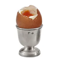 Zdjęcie Niezwykły kieliszek do jajek z pewteru