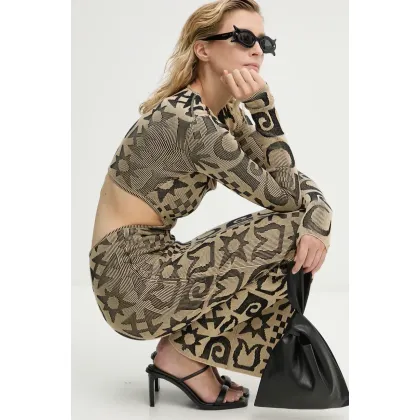 Zdjęcie Nanushka sukienka ONIKA kolor beżowy maxi dopasowana NW24PFBS23799