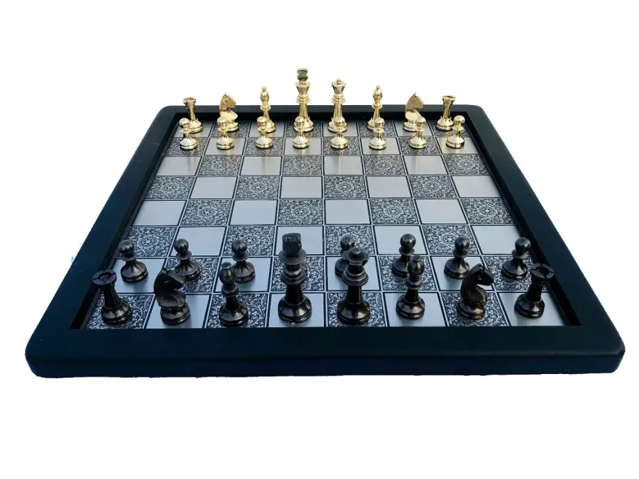 obrazek 1 Miniaturowy komplet szachowy z mosiądzu - The Chess Empire