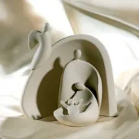 Zdjęcie Dekoracyjna figurka ceramiczna - szopka betlejemska