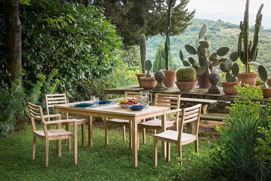 obrazek 3 Piękne minimalistyczne krzesło do ogrodu z drewna tekowego